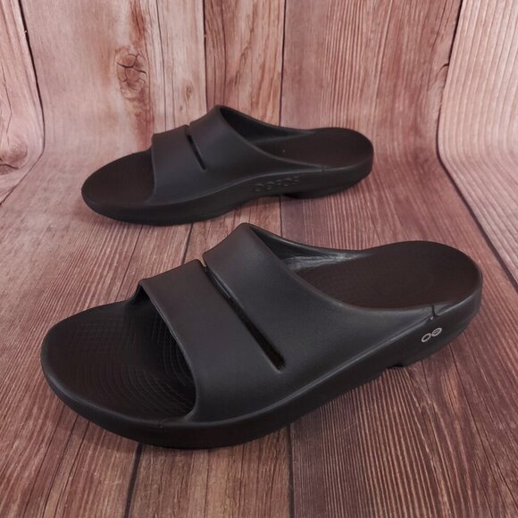 Oofos Ooahh Unisex Size Mens 12 Womens 14 Black Slides Sandals Recovery Comfort - Picture 1 of 14